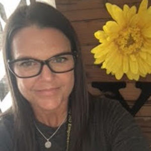 Meet your Posher, Kasie